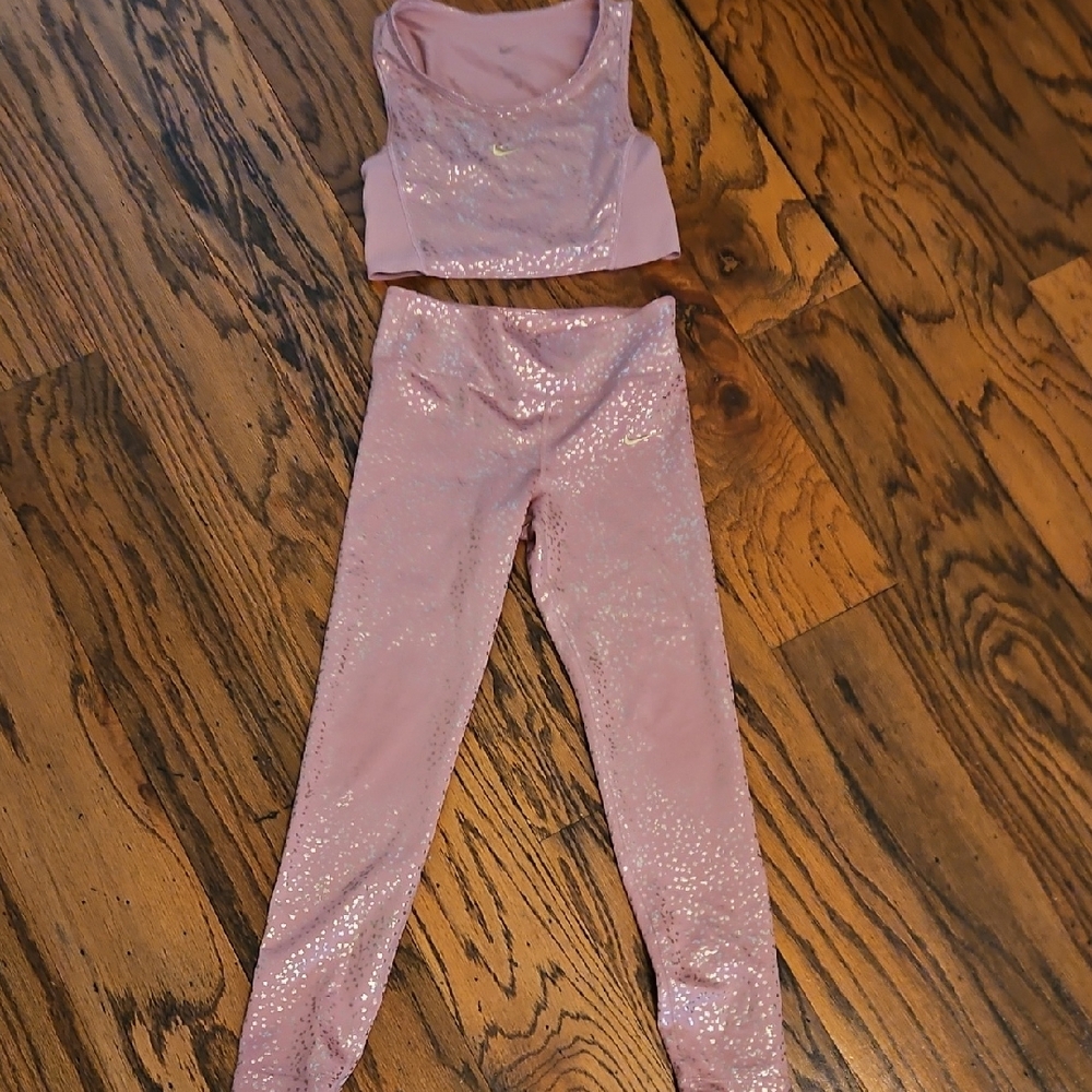 Nike Girls Athletic Set